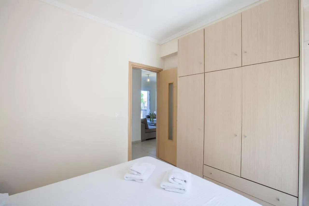 Apartment Darina Central Accommodation Pefkochori